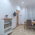 Porto Antico Functional & Roomy Flat